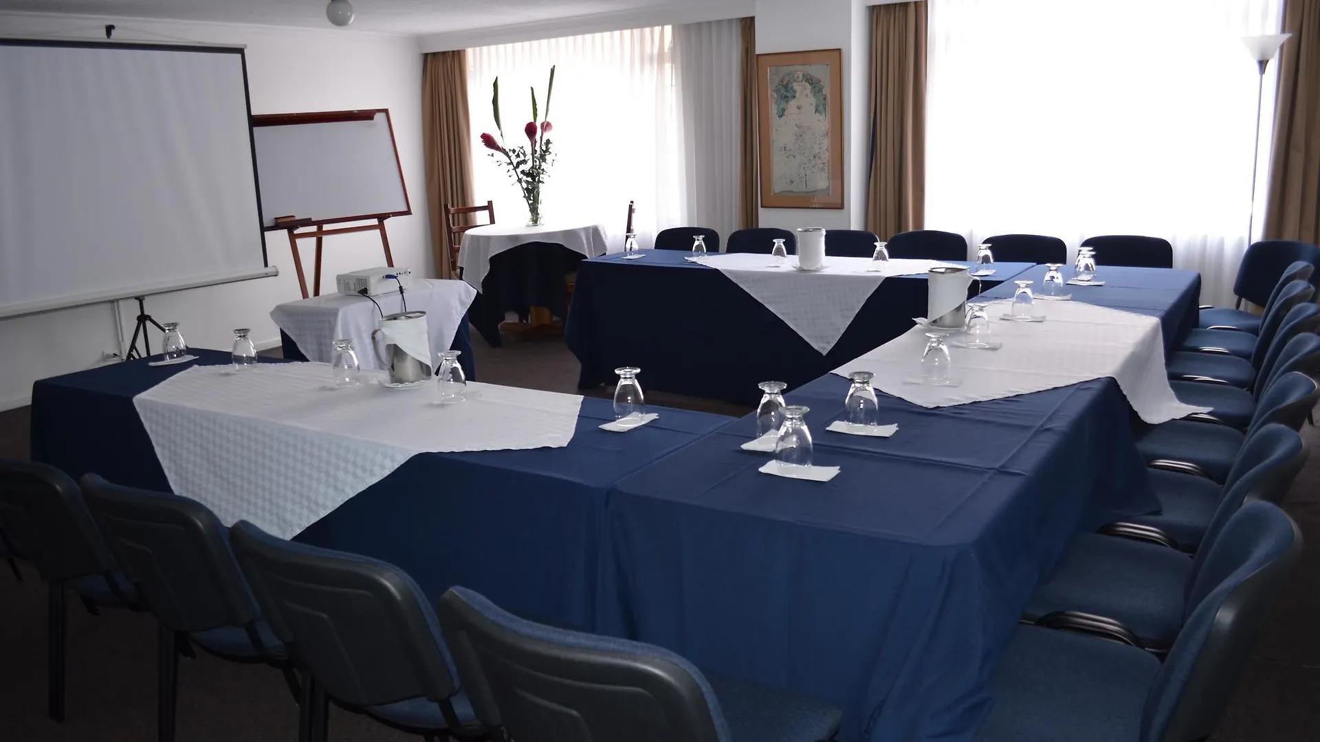 Hotel Chico Imperial Aparta Suites Bogotá 4*,  Kolumbia